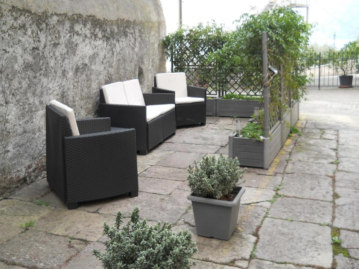 Appartamento Al Ponte Marone Exterior photo