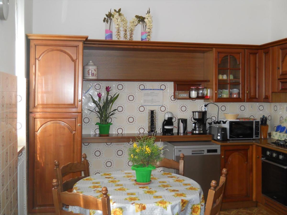 Appartamento Al Ponte Marone Exterior photo