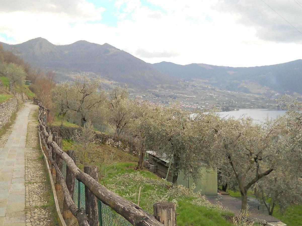 Appartamento Al Ponte Marone Exterior photo